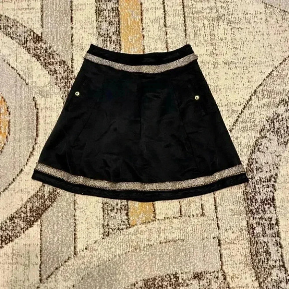 BCBGMAXAZRIA Pleated A-Line Gold Chain Hem Metallic Skirt - Picture 3 of 10